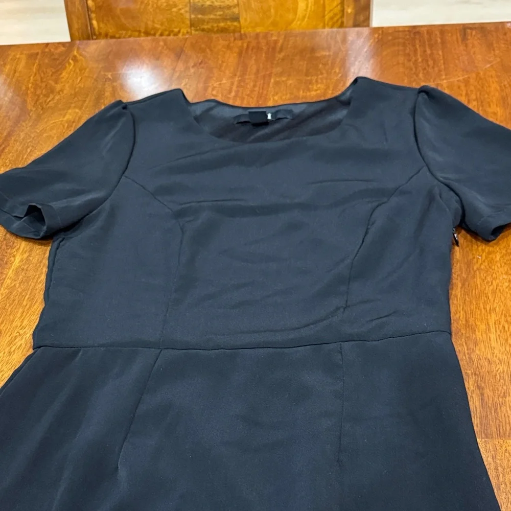 Forever 21 Elegant Black Dress